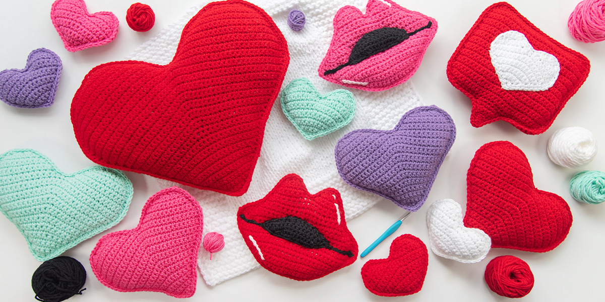 Handmade Punch Needle heart-shaped Key Chain