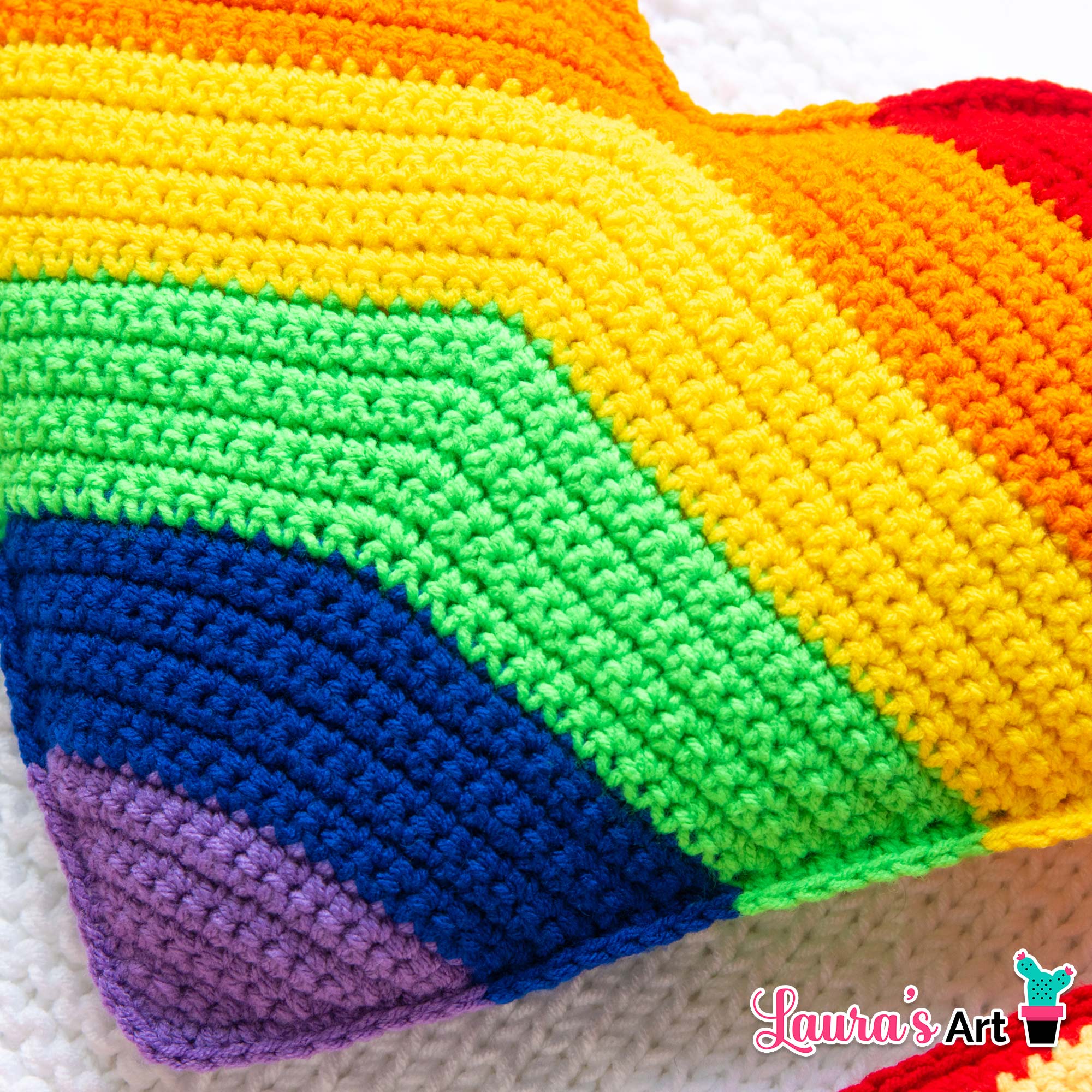 Corazón de Arcoíris a Crochet - Pride Crochet Heart