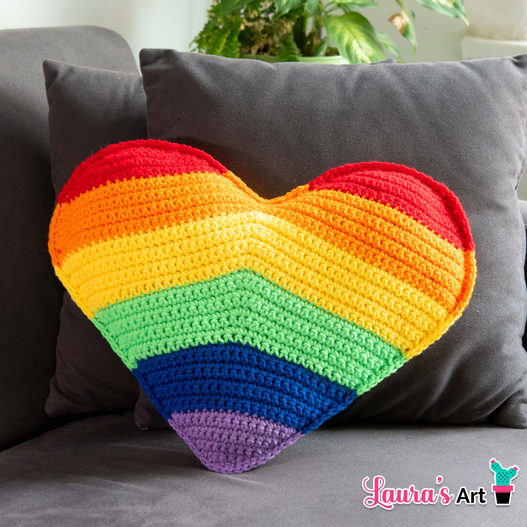 Corazón de Arcoíris a Crochet - Pride Crochet Heart