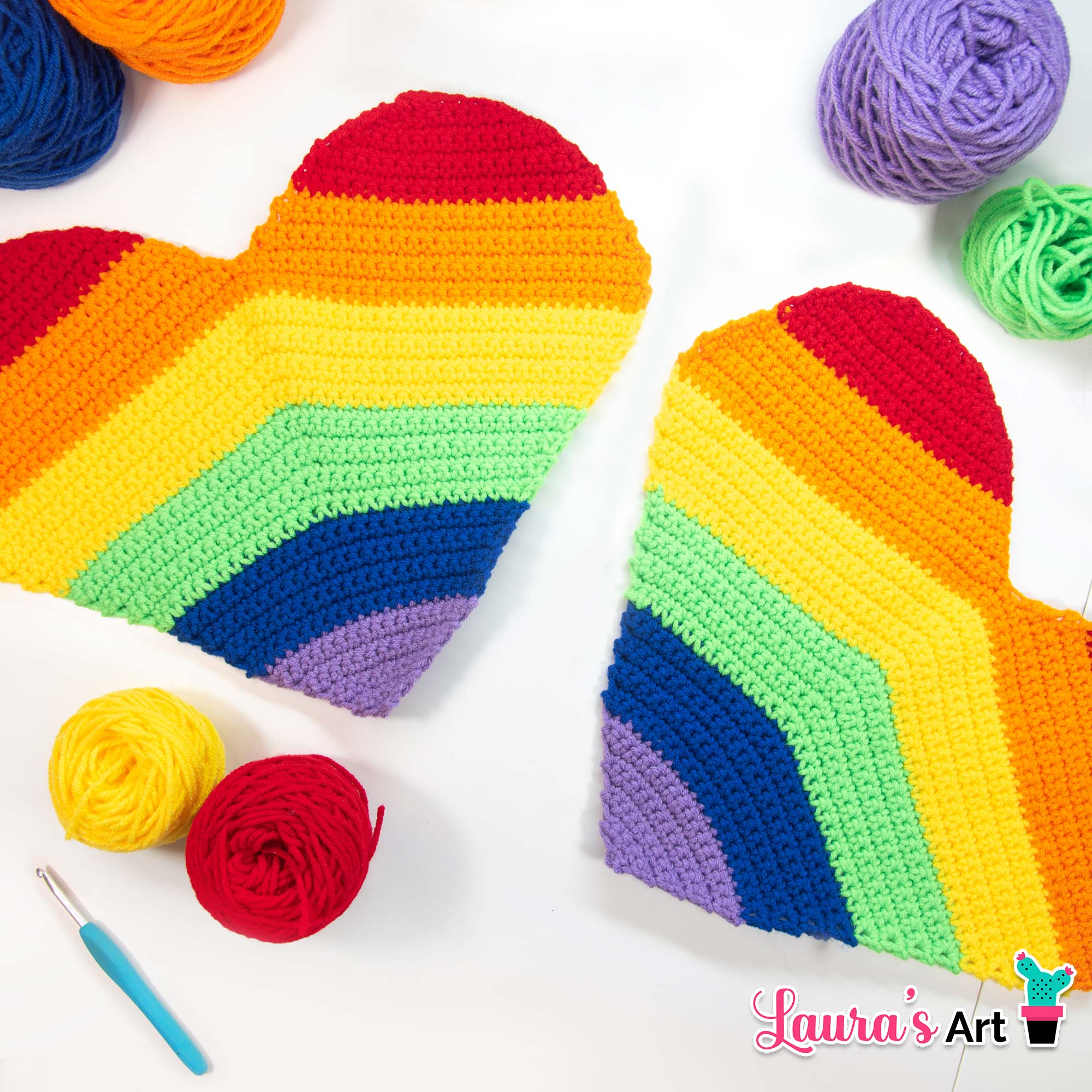 Corazón de Arcoíris a Crochet - Pride Crochet Heart