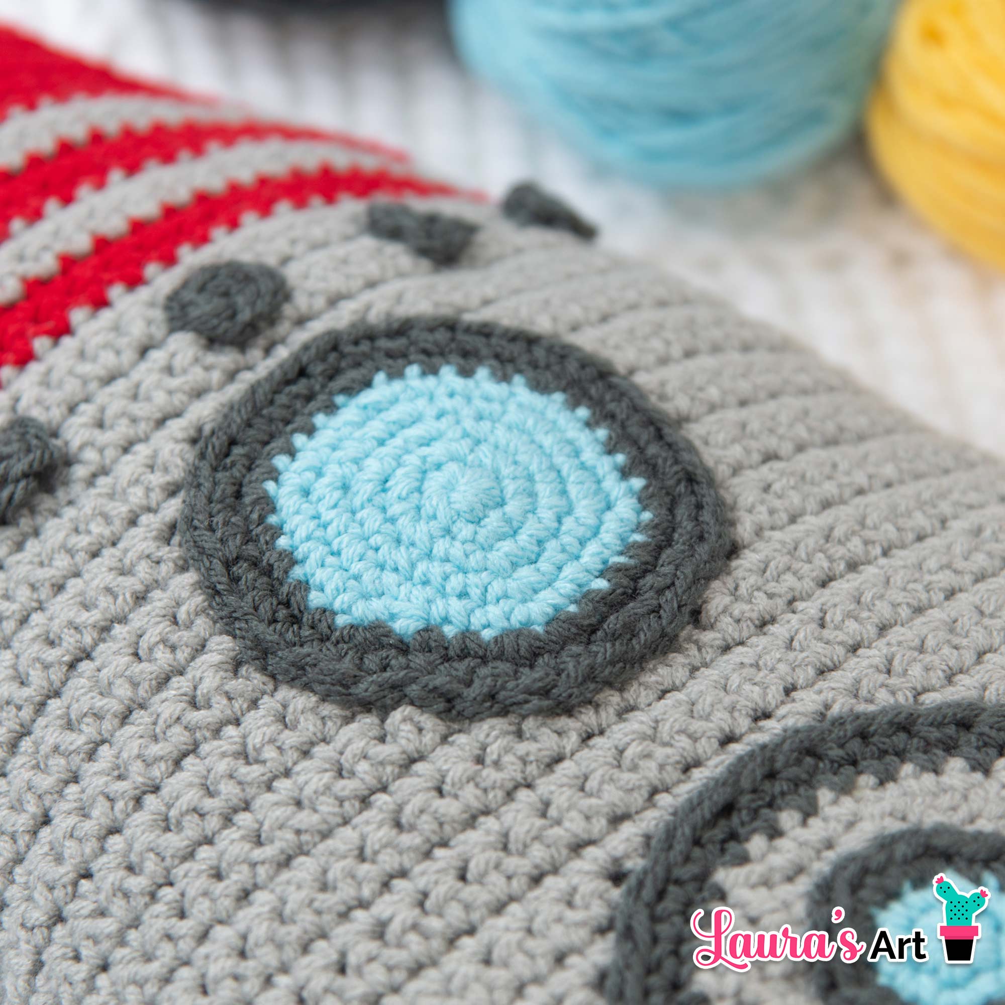 Almohada de Cohete espacial a crochet - Patron en Espanol