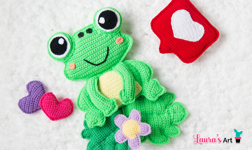 Crochet XL Frog Amigurumi